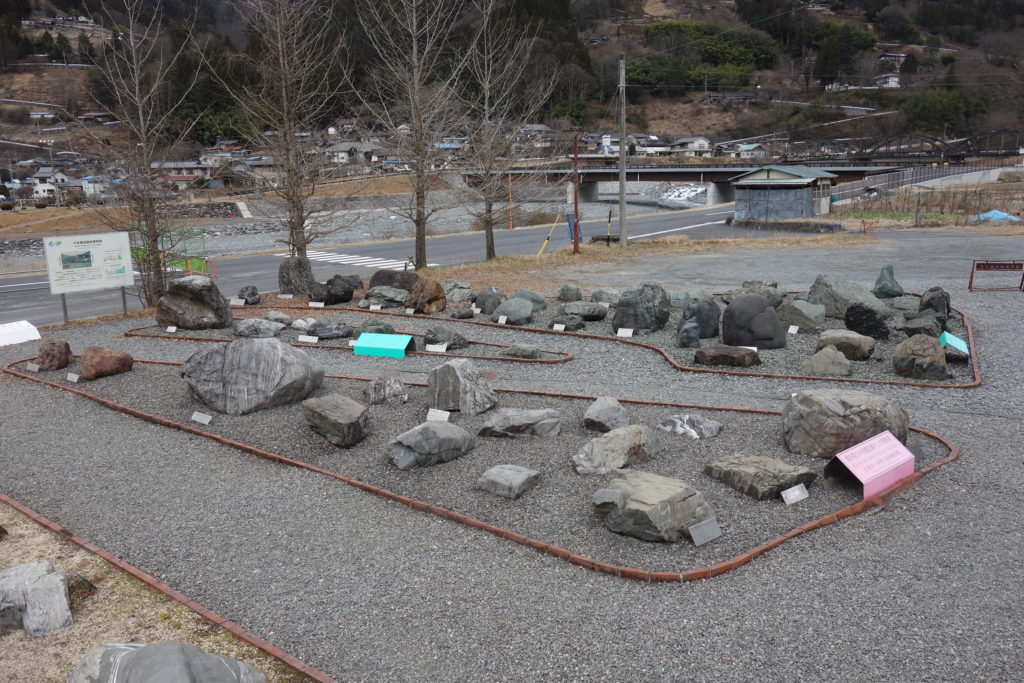 subindex0218pic1002 大鹿村中央構造線博物館